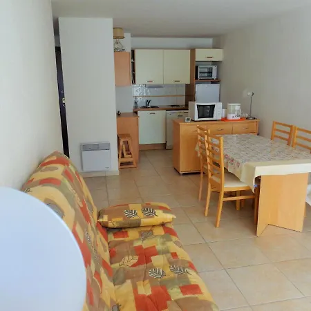 T2 Large Terrasse, Garage, Quartier Corniche